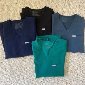 Figs Catarina Scrub Tops. Set of 4! XS